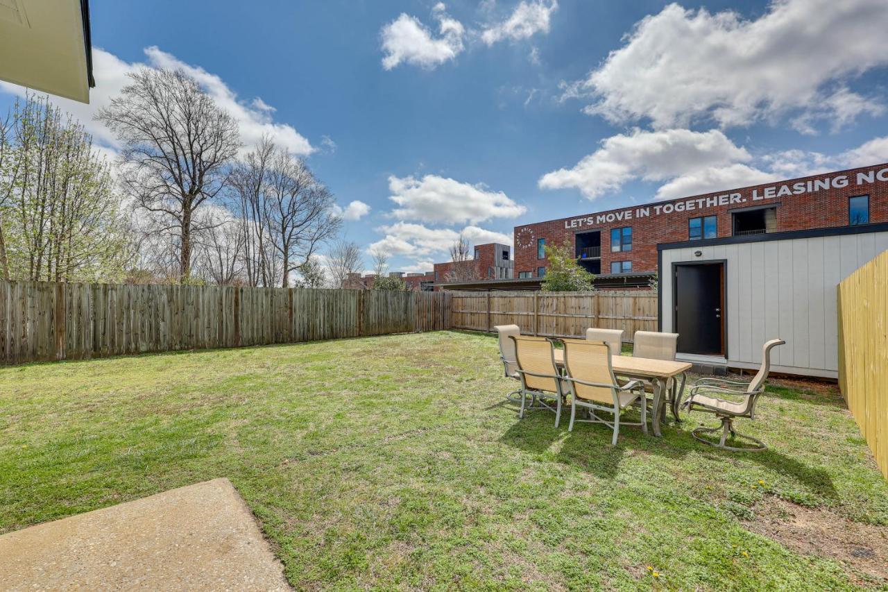 Home Grassy Yard, Walk To Bentonville Square ภายนอก รูปภาพ